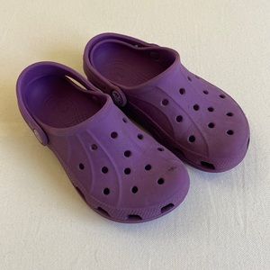Girls size 12/13 purple crocs